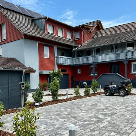 Διαμέρισμα Heimbi No 2 I 4-5 Personen I Familienfreundlich I Balkon I Naehe Europapark I Parkplatz I E Ladestation